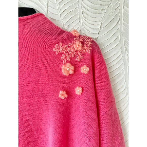 Upcycled Pink Cashmere Sweater – Hand-Embroidered & Crochet Floral Details - Picture 1 of 7